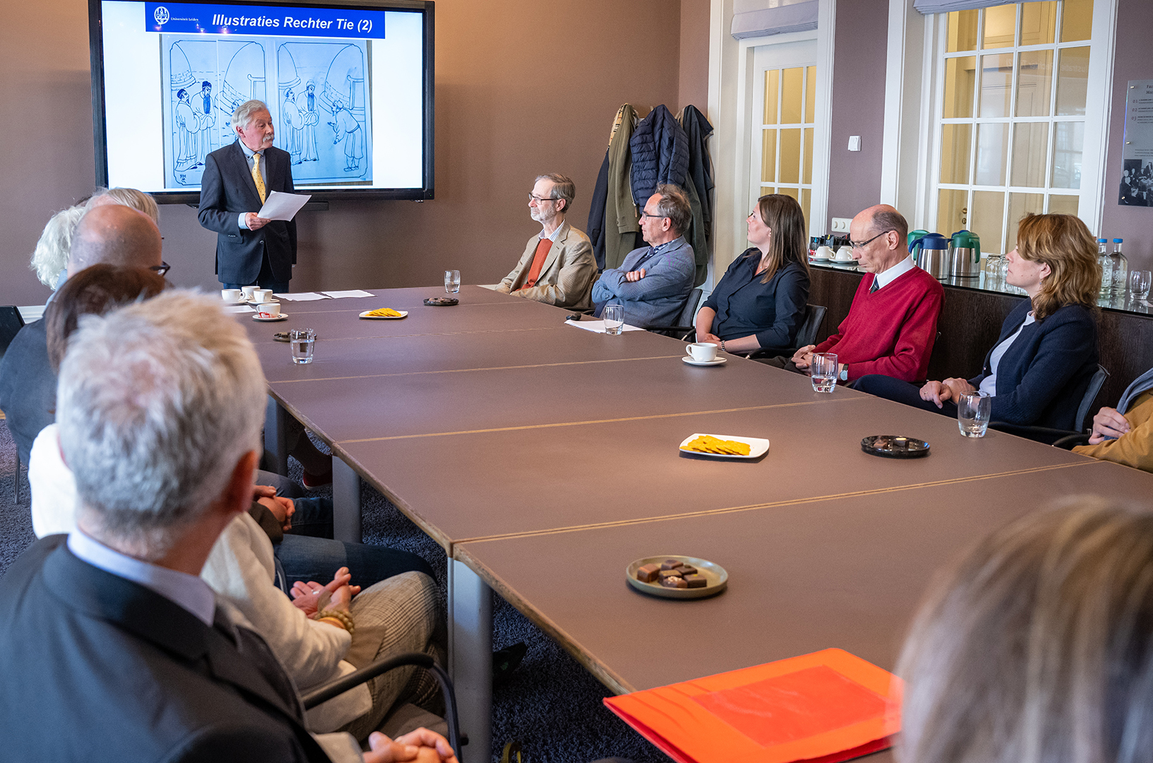 Schenking persoonlijk archief en collectie Leidse sinoloog Robert van